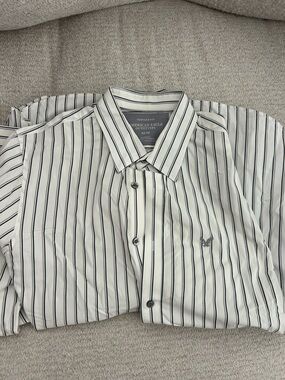 American Eagle Outfitters White Shirt with Black Pinstripes